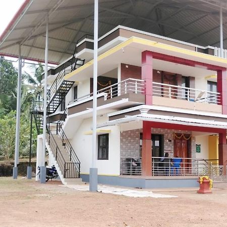 Nisarga Homestay, Dharmasthala Dharmastala Екстериор снимка